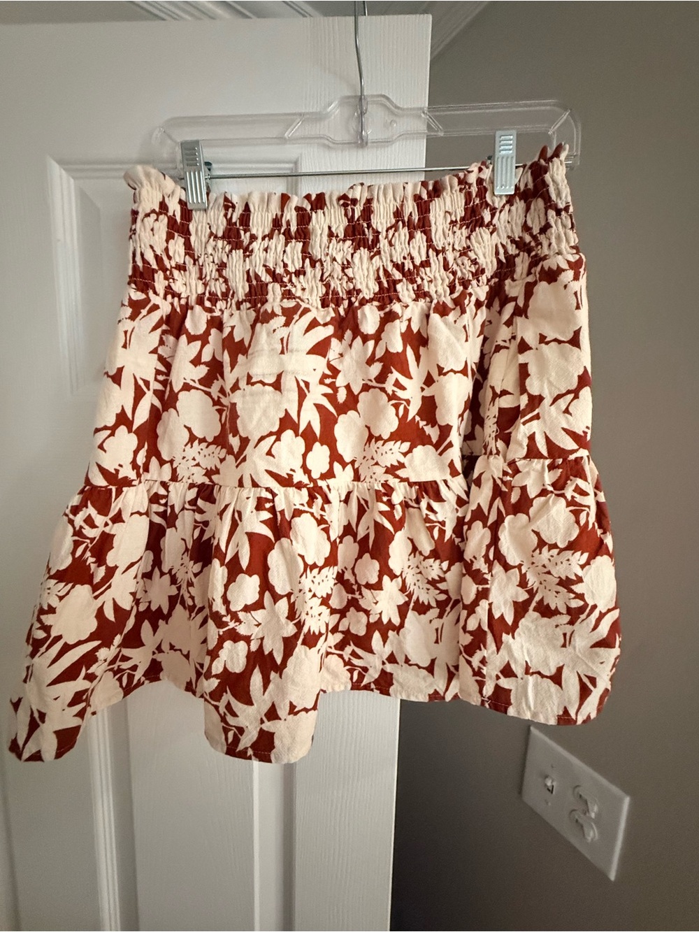 Universal Thread Rust and Cream Floral Smocked Mini Skirt
